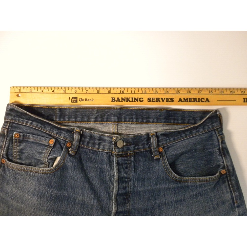 Levi's 501 Jeans Mens 38x32 Blue Denim Button‎ Fly Straight Whiskered Heel Drag - Picture 12 of 14